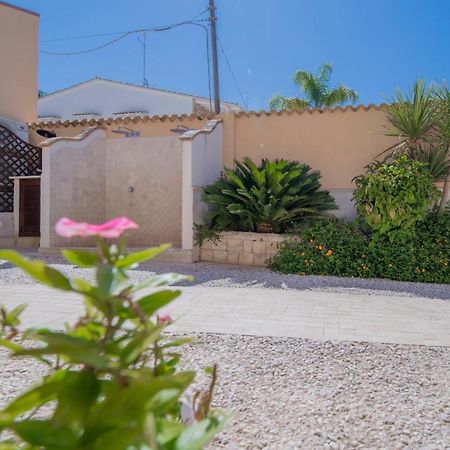 Villa Sajonara Elvira Fontane Bianche Kültér fotó