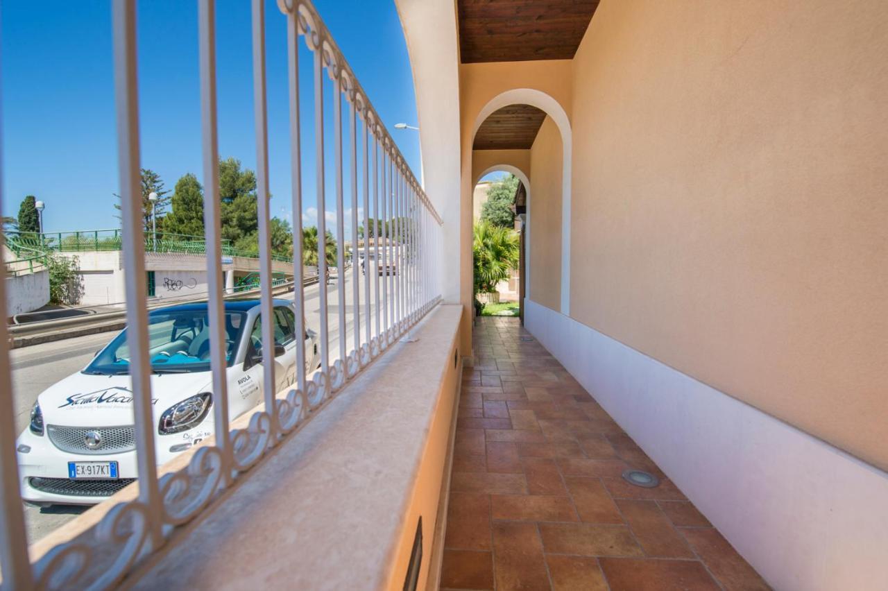 Villa Sajonara Elvira Fontane Bianche Kültér fotó